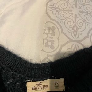 Sweater size xs. Hollister